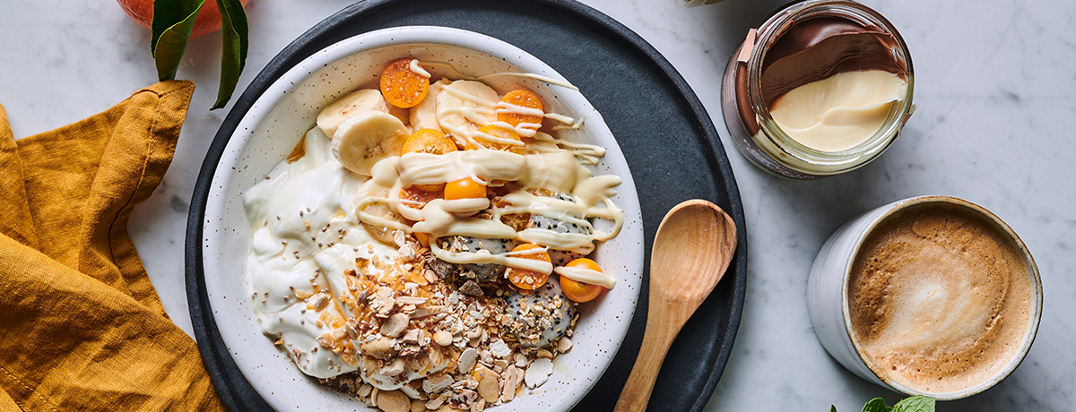bowl yogurt cremoso e muesli