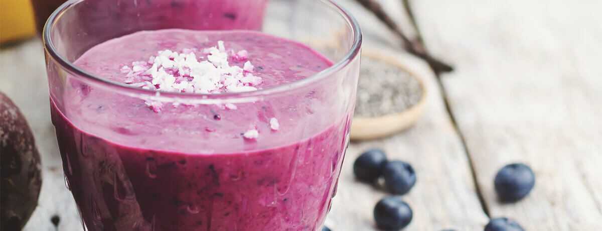 Ein Traum von Blaubeer Smoothie | Die wahre Nährstoffbombe