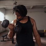 Renforce tes biceps avec ces 3 exercices approuvés par notre coach !