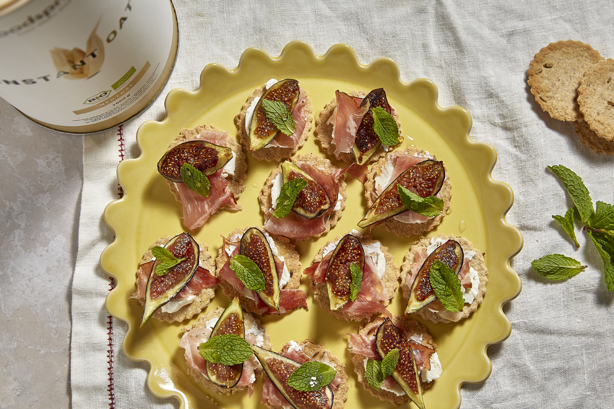prosciutto and grilled fig appetiser